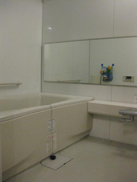 Bathroom. Indoor (12 May 2013) Shooting ■ Full Otobasu ■ Bathroom ventilation dryer