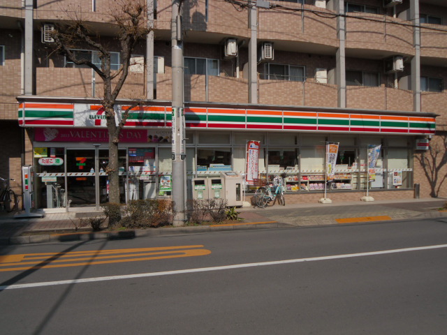 Convenience store. Seven-Eleven Nerima Tagara 5-chome up (convenience store) 154m