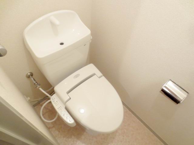 Toilet