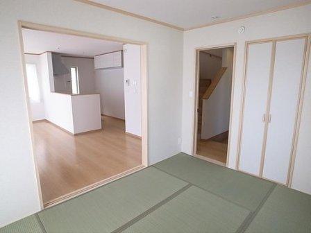 Same specifications photos (Other introspection). Example of construction