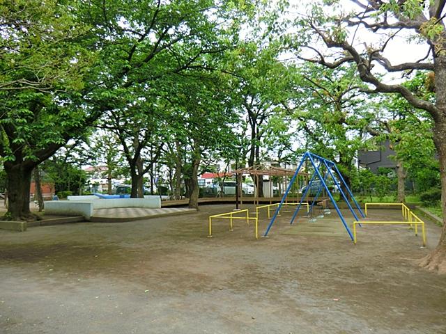 park. 261m until Tagara center children's park