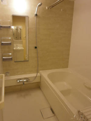 Bath.  ◆ Comfortably placed in one tsubo type of bathroom (reheating hot water supply ・ With dryer