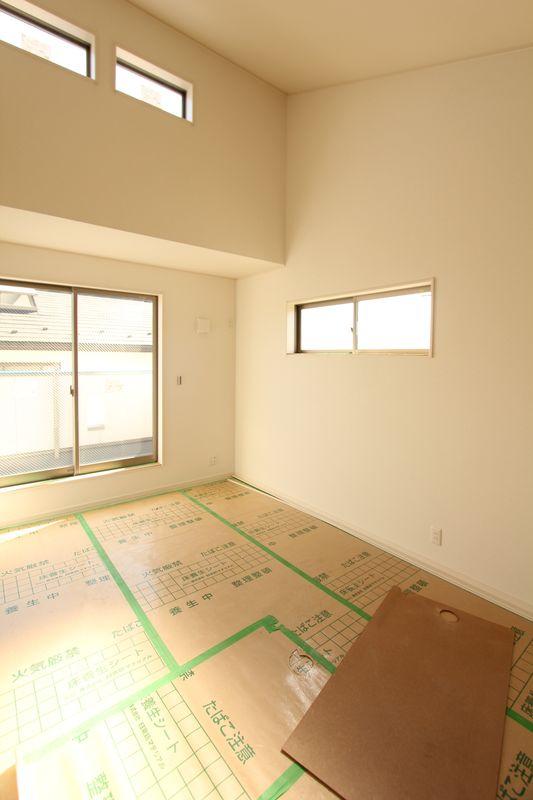 Non-living room. Oizumigakuen New construction