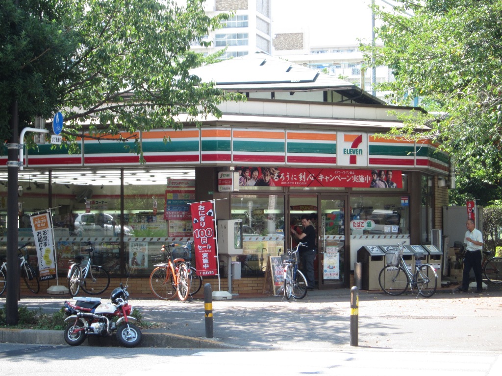 Convenience store. Seven-Eleven 82m to Nerima Hikarigaoka 2-chome (convenience store)