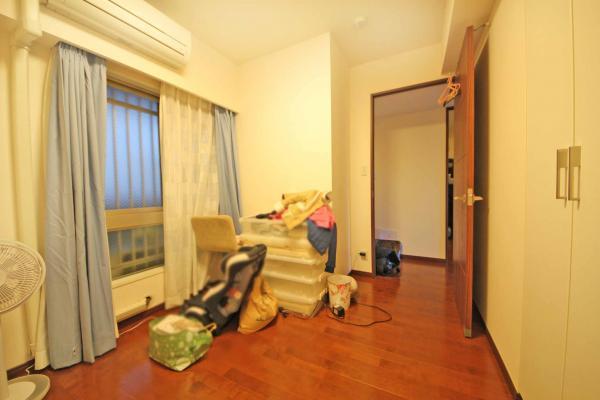 Non-living room