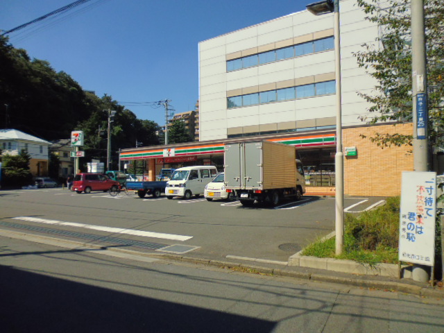 Convenience store. Seven-Eleven Wako milt 2-chome up (convenience store) 417m