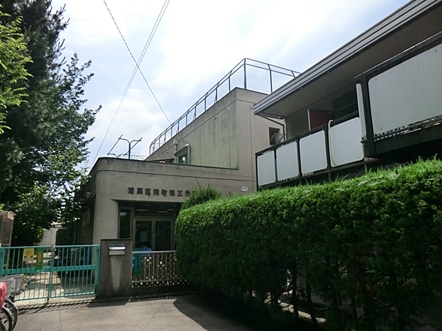 kindergarten ・ Nursery. Seki, Mie third nursery school (kindergarten ・ 440m to the nursery)