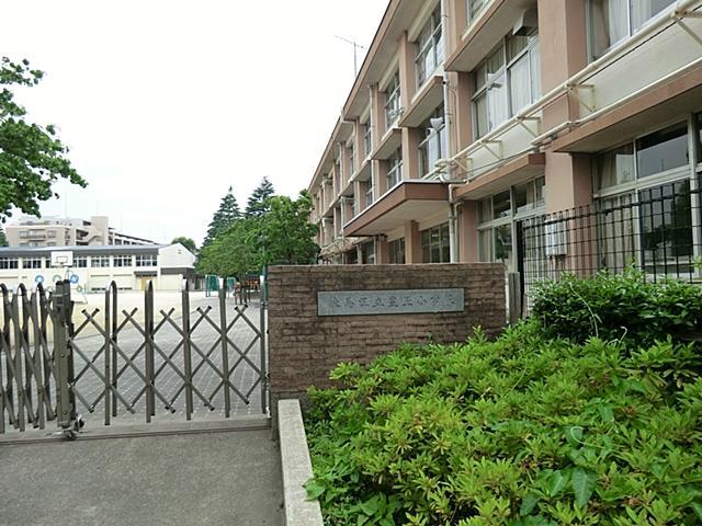 Primary school. 310m to Nerima Toyotama Elementary School