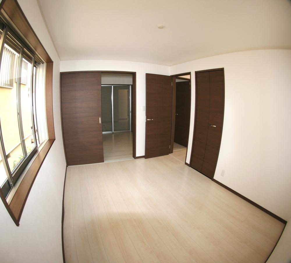 Same specifications photos (Other introspection). Construction example photo