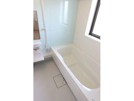 Same specifications photo (bathroom). Same specification bathroom