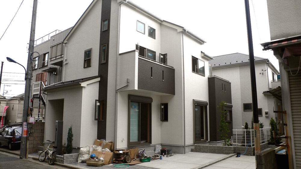 Same specifications photos (appearance)