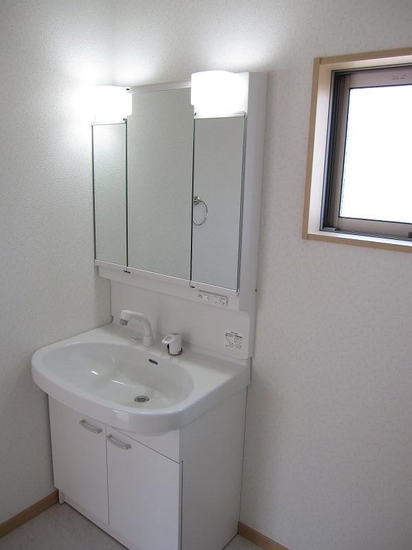 Same specifications photos (Other introspection)