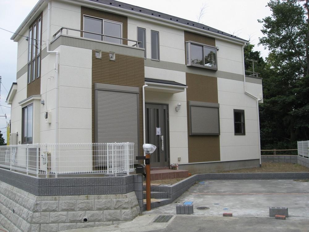 Same specifications photos (appearance). Seller construction cases _ appearance