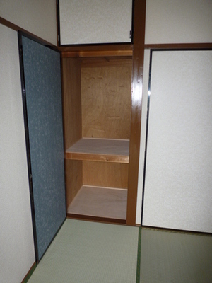 Other Equipment. Storage of Japanese-style room