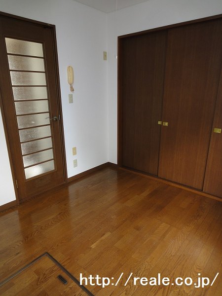Living and room