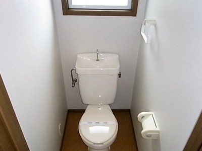 Toilet. Washlet installation Allowed. Window there