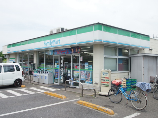 Convenience store. (Convenience store) to 350m