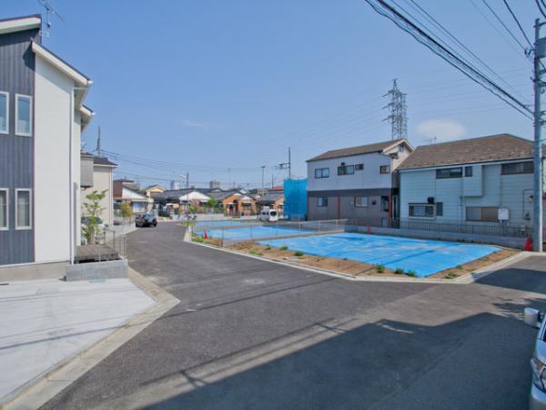 Local photos, including front road. 2013 / 05 / 08 shooting