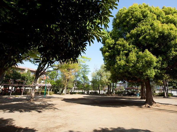 Surrounding environment. Heiwadai children's park (a 9-minute walk ・ 690m)