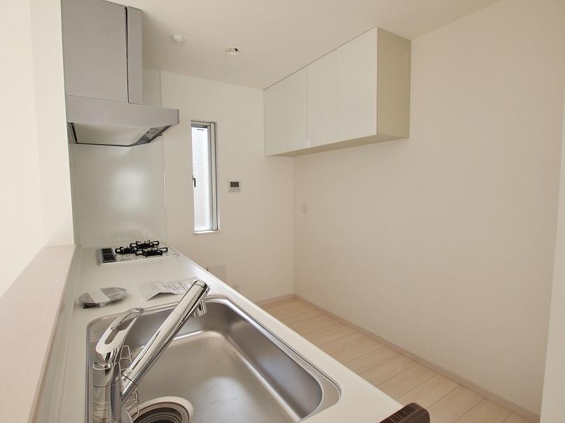 Kitchen. - There is housed in the kitchen back - [A Building] 