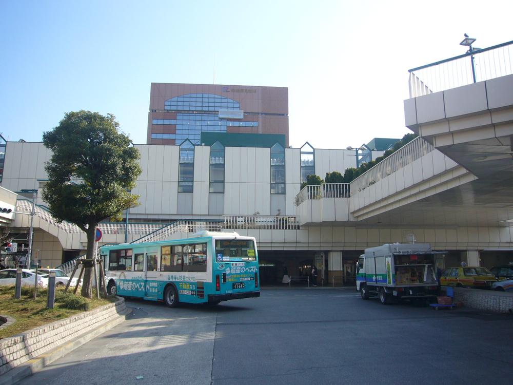 station. Oedo Line ・ Seibu Ikebukuro Line "Nerima" Station North 9-minute walk from the Rotary