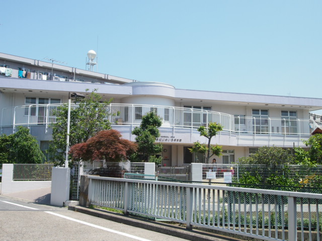 kindergarten ・ Nursery. Color nursery of the rainbow (kindergarten ・ 250m to the nursery)