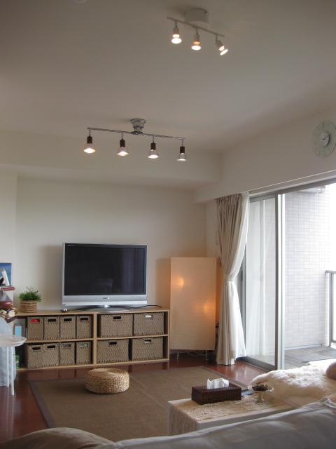 Living. Indoor (July 2013) Shooting ※ Furniture is not included in the sale price.