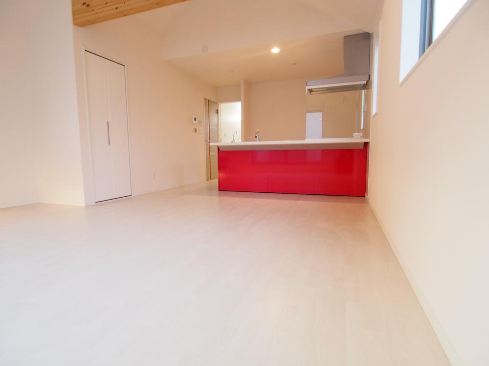 Living. C Building Living (December 2013) Shooting