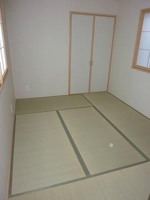 Non-living room. Indoor (10 May 2013) Shooting