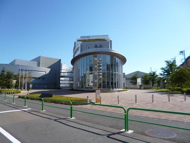 Other local. Nihon University Faculty of Arts