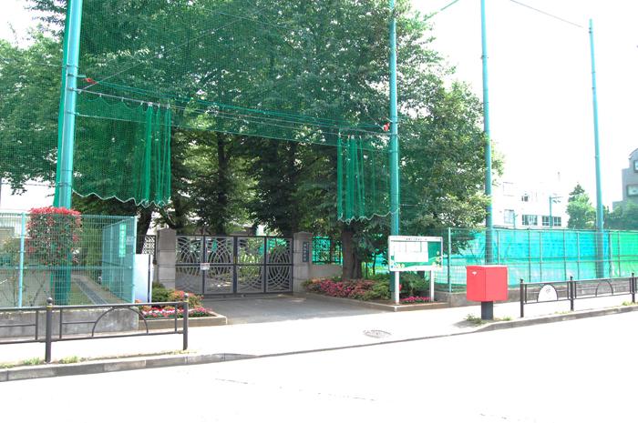 Junior high school. 520m up to junior high school Nerima Tatsuta pattern