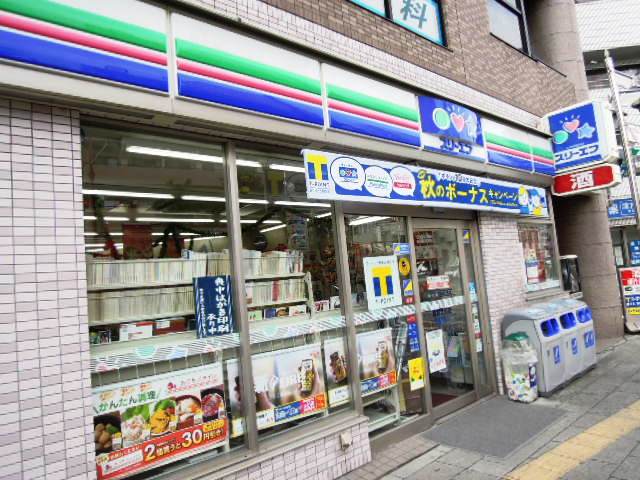 Convenience store. Three F Nerima Kitamachi store up (convenience store) 276m