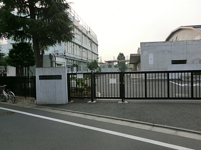 Primary school. Municipal Mukaiyama 400m up to elementary school (elementary school)