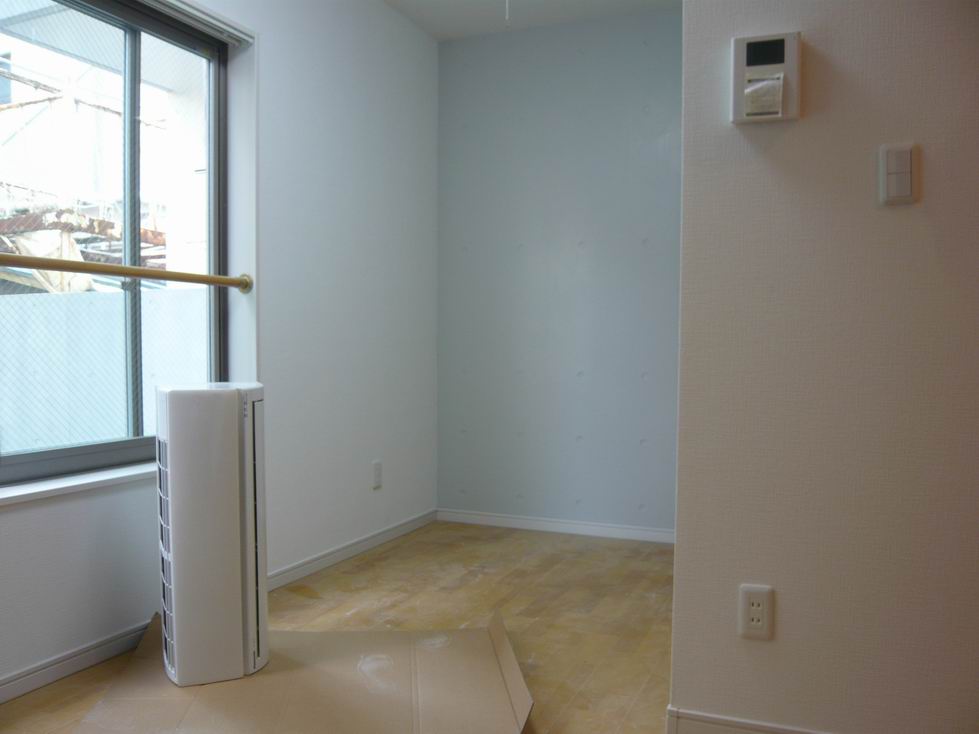 Living and room
