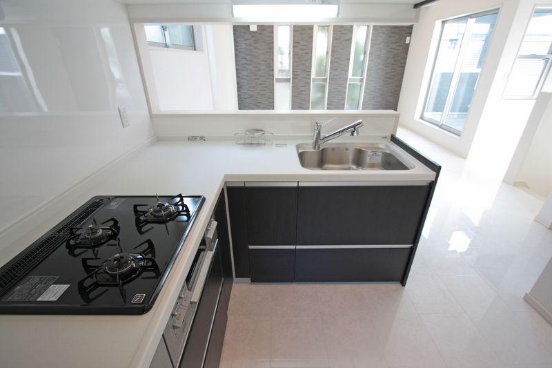 Kitchen. Shakujii Park New construction