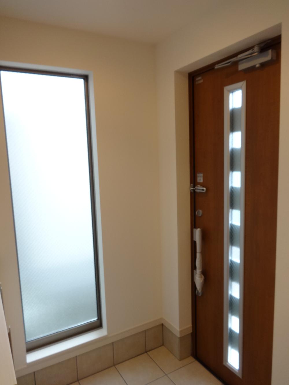 Entrance. Local (10 May 2013) Shooting