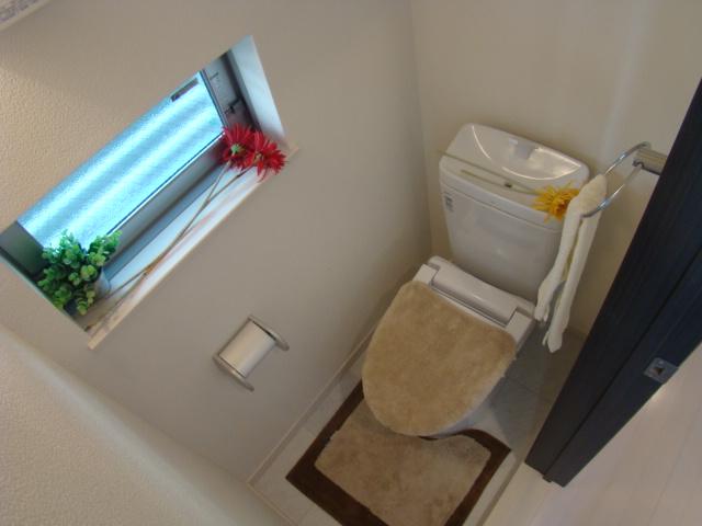 Same specifications photos (Other introspection). Same specifications