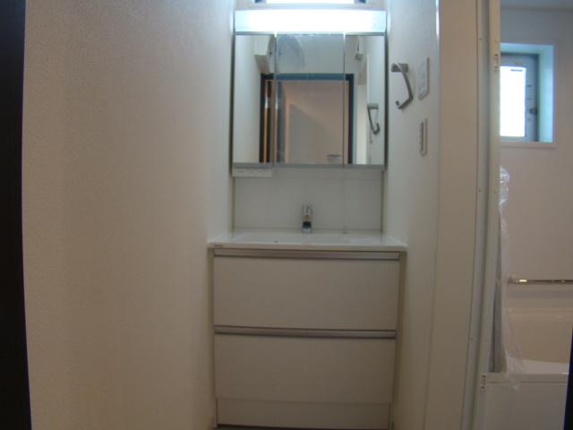 Same specifications photos (Other introspection). Same specifications