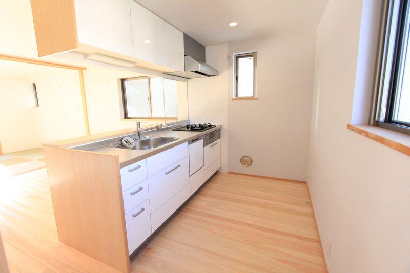 Kitchen. Oizumigakuen New construction