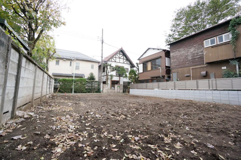 Local appearance photo. Tateno-cho, 2 minute walk to the elementary school, Since it is a 5 minute walk to the Shakujii west junior high school, School is convenient. 