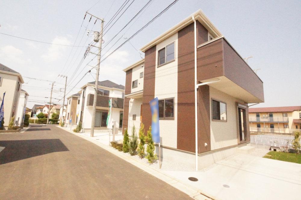 Rendering (appearance). All five buildings of newly built single-family in a quiet residential area of ​​Nerima Tateno the town is is scheduled to be completed. JR Chuo Line ・ Inokashira "Kichijoji" station walk 21 minutes, Seibu Shinjuku Line "Musashi institutions" station 18 mins, About 5 minutes to Kichijoji Station is a 3-minute bus walk up to "Sekimachiminami 2-chome" bus stop (enforcement example)
