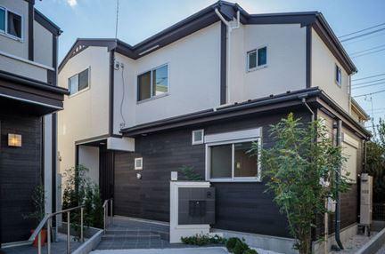 Local appearance photo. D Building (December 2013) Shooting