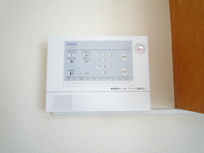 Security. Home security ・ There is also a TV monitor Hong