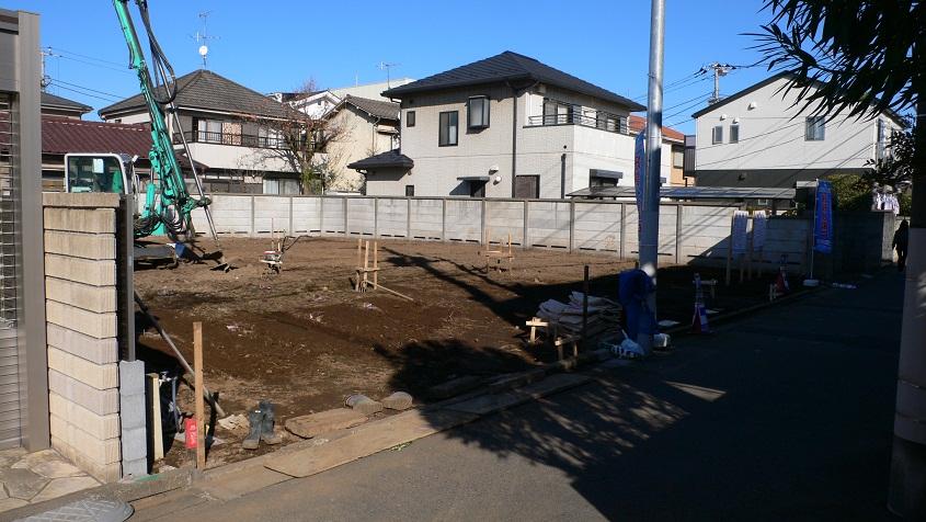 Local appearance photo. Local (12 May 2013) Shooting