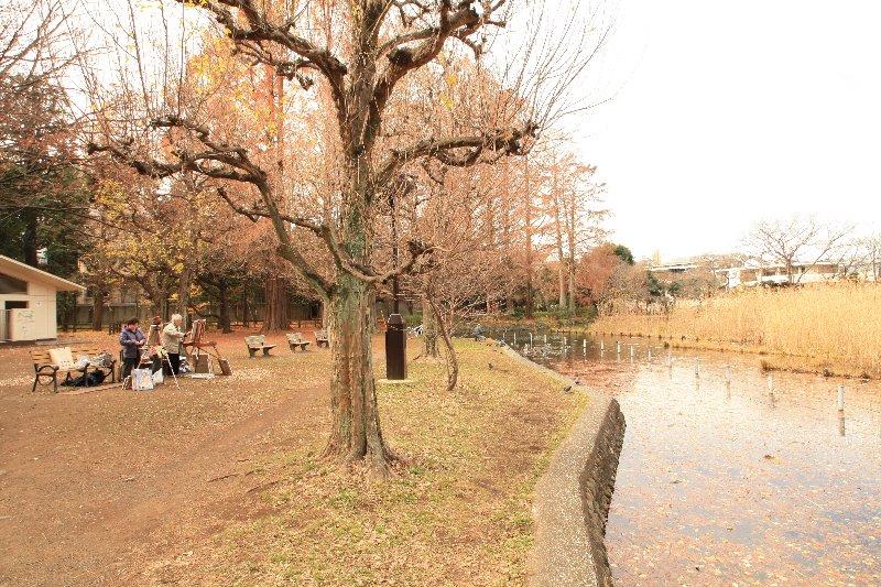 park. 480m until Zenpukuji park