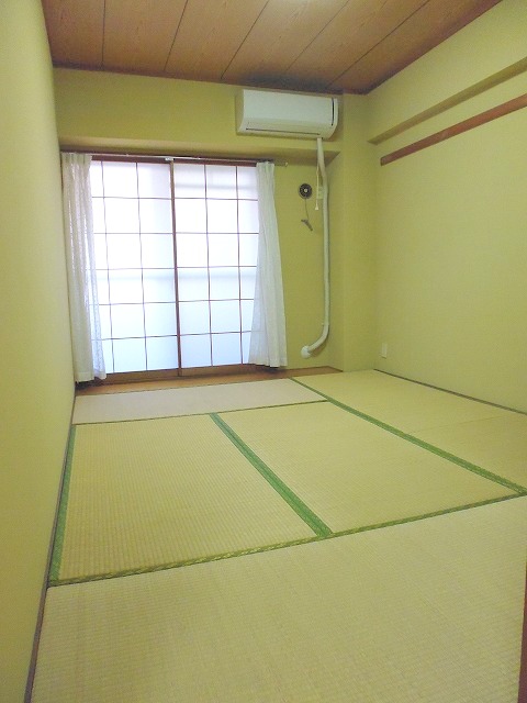 Other room space