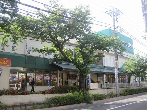 Supermarket. Maruetsu until Oizumigakuen shop 1100m