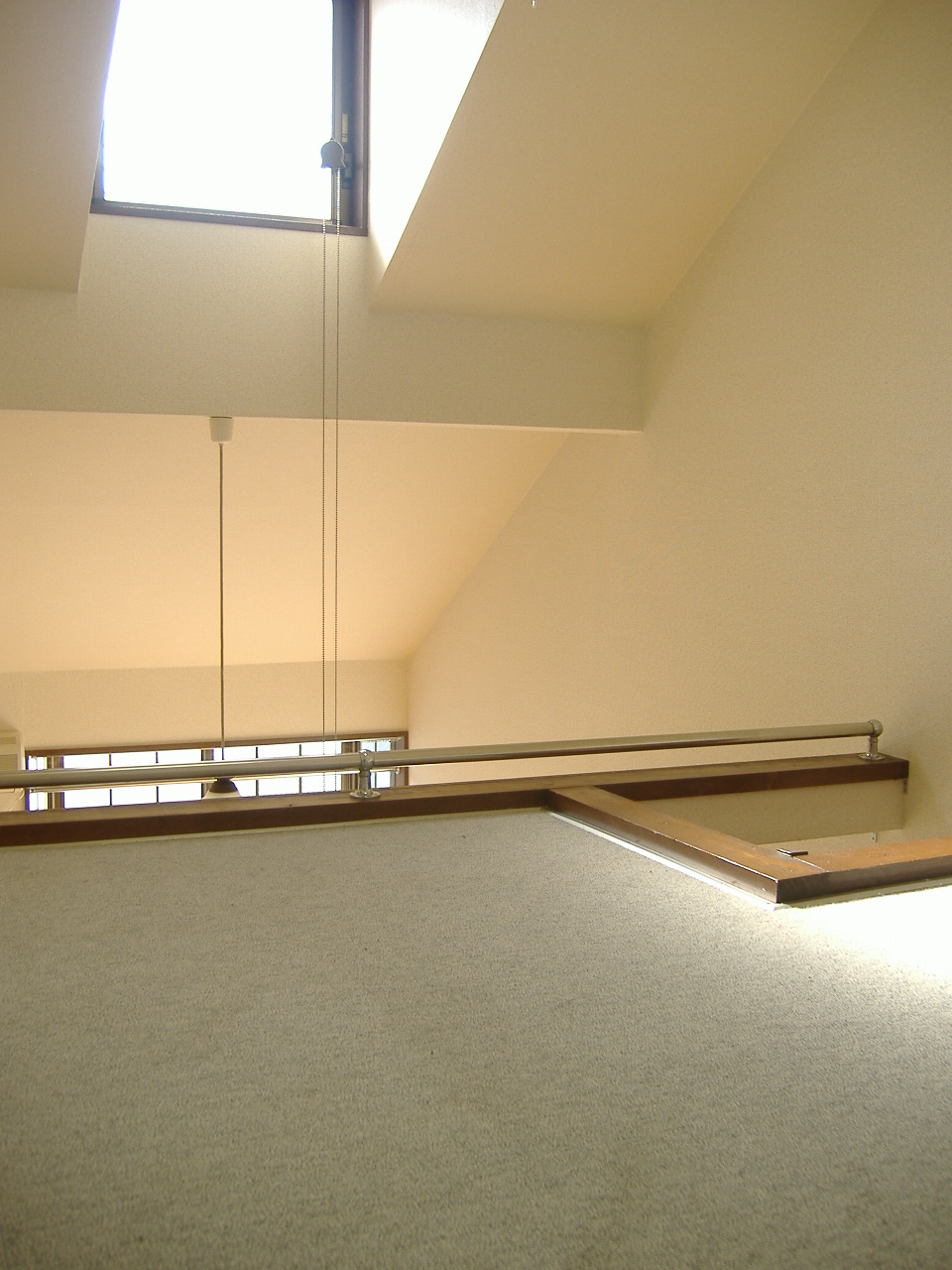 Other room space. loft! With skylight! Use value high! ! !