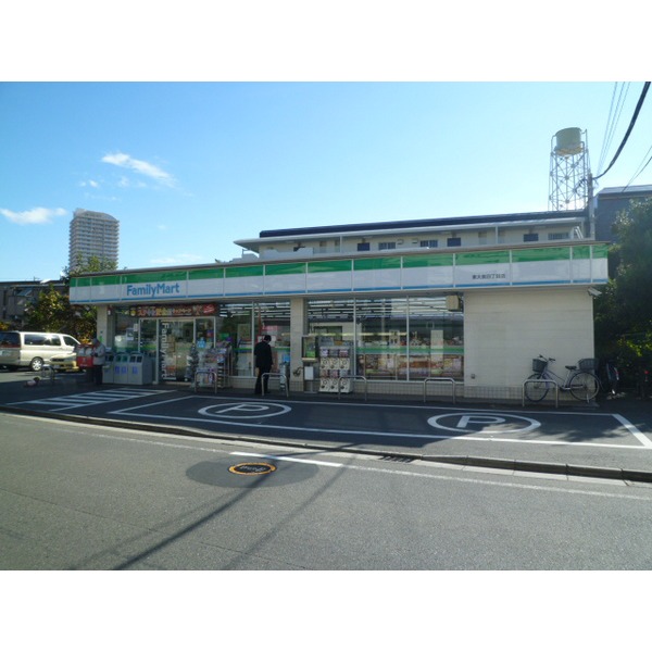 Convenience store. FamilyMart Oizumigakuen street store up to (convenience store) 241m