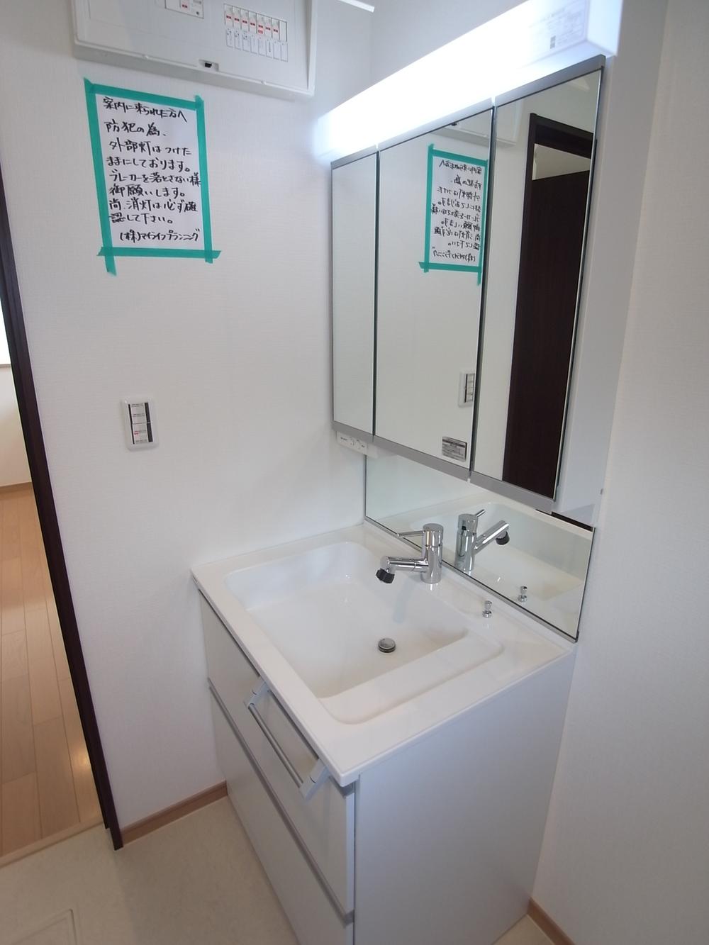 Same specifications photos (Other introspection). Wash basin Example of construction